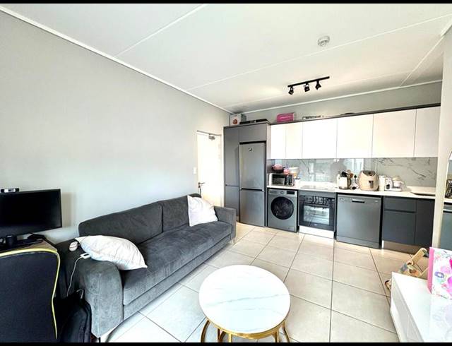 1 BEDROOM APARTMENT FOR SALE IN THE HUNTSMAN